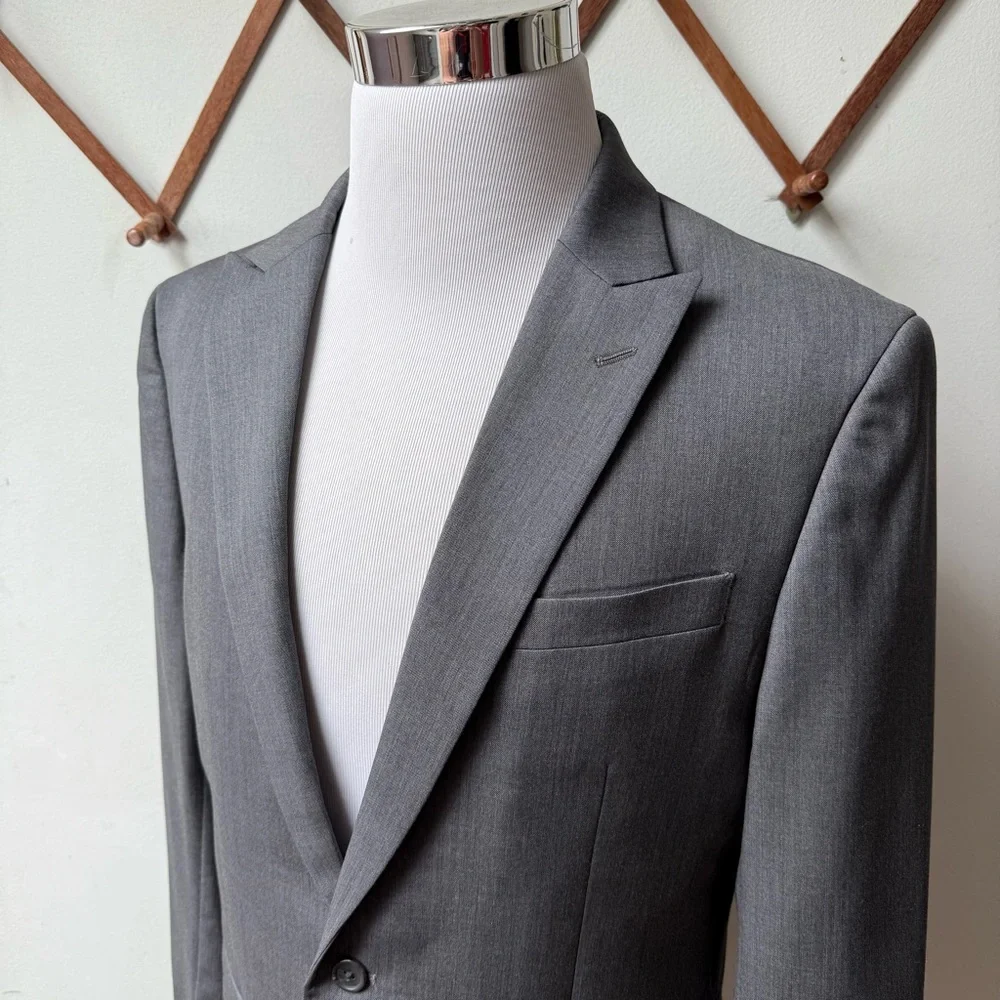 Egara Wool Slim Fit Blazer